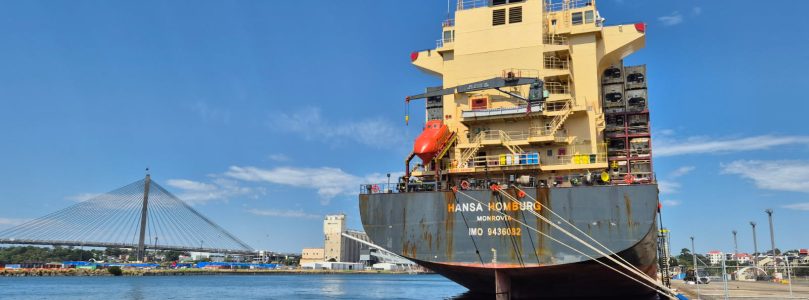 Keeping the Crew of the Hansa Homburg Connected During a Difficult Wait